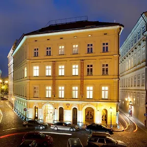 Charles Bridge Palace 4*, פראג צ'כיה